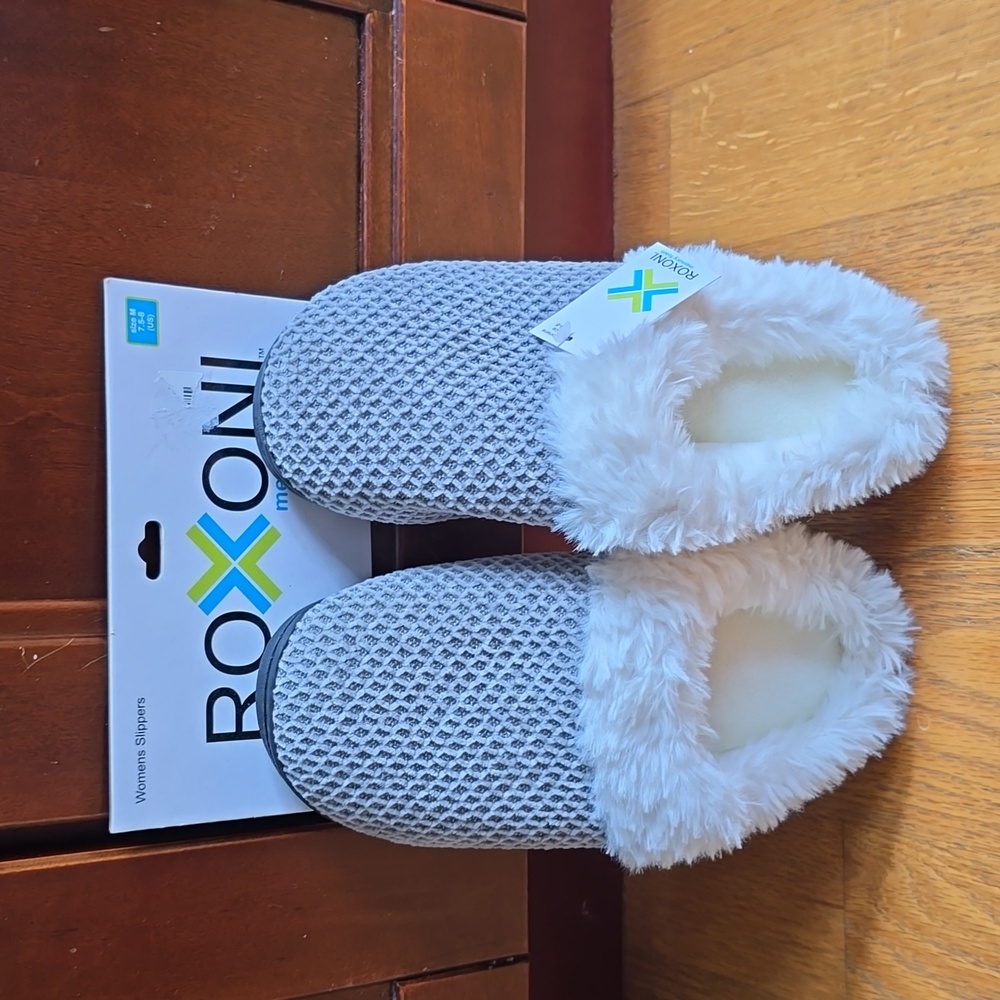 Roxoni Memory Foam Slippers